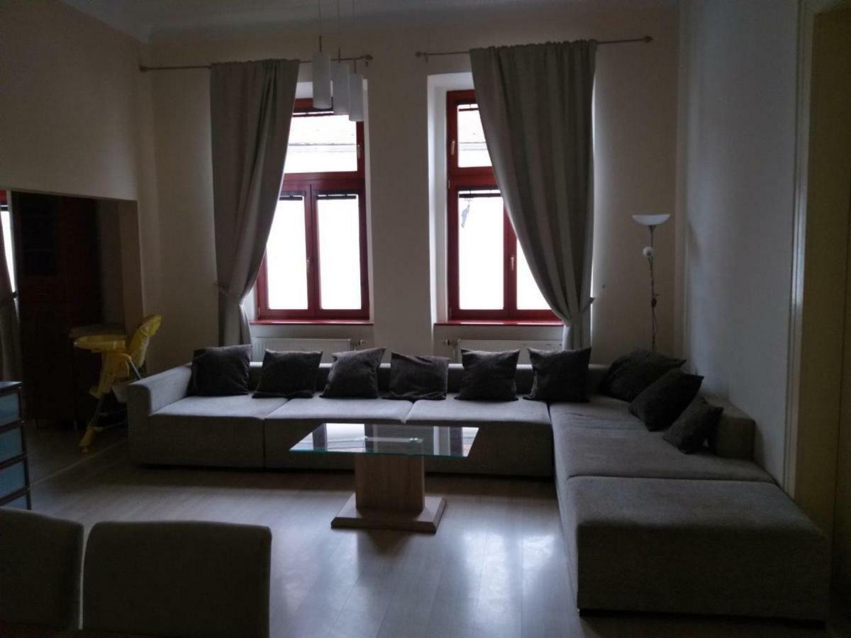 M10 Old Town Apartments Kosice Exterior photo